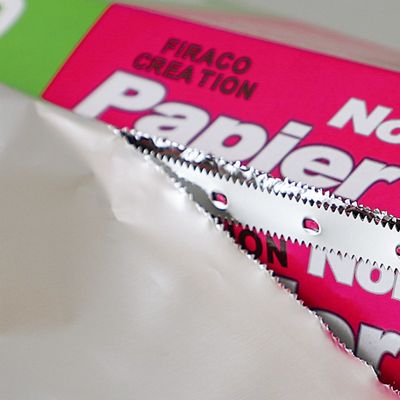 Umidade - restauração da prova que envolve o rolo descartável biodegradável da folha de alumínio dos utensílios de mesa 28mm