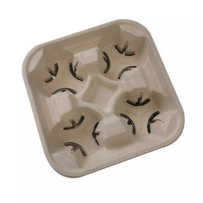 Os utensílios de mesa biodegradáveis livres plásticos 2 do bagaço 4 copos 28g removem o portador do copo de papel