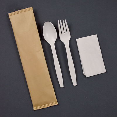 os utensílios de mesa biodegradáveis da fécula de milho 6inch envolveram individualmente o grupo descartável da cutelaria