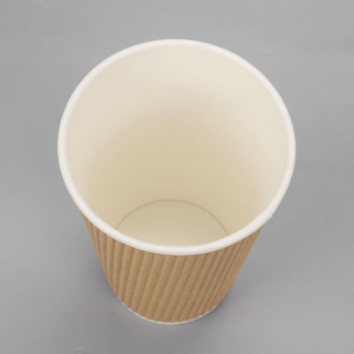 Parede reciclável do Tripple dos copos de papel da ondinha do PLA 12oz Kraft de 90MM picosegundo para o café