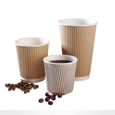 Parede reciclável do Tripple dos copos de papel da ondinha do PLA 12oz Kraft de 90MM picosegundo para o café